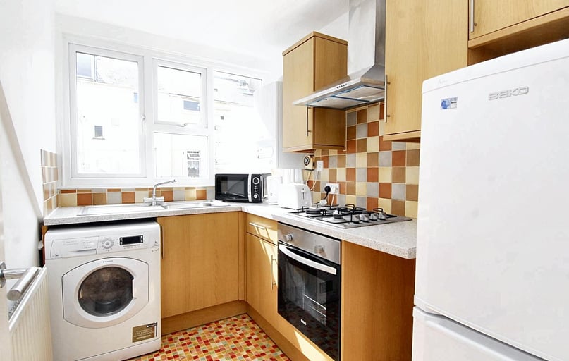Napier Terrace, Flat 3, Mutley, Plymouth - Image 1